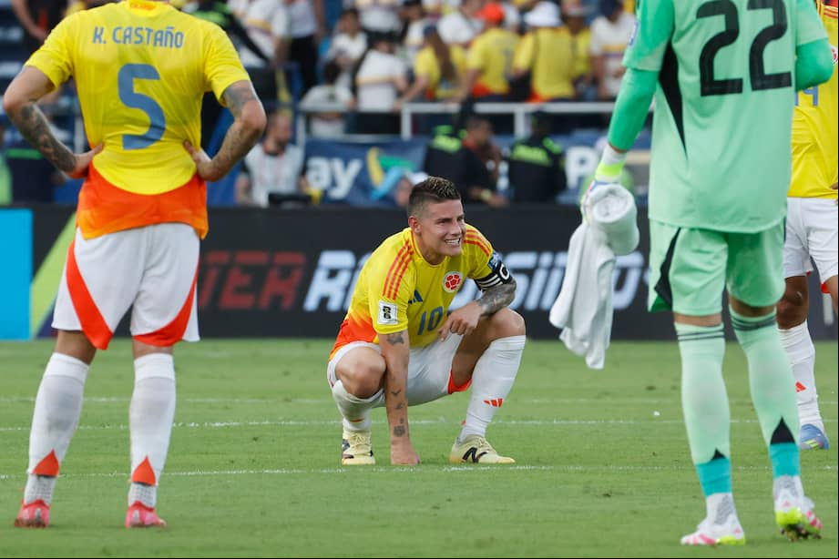 La selección de Colombia empató con la de Perú y sigue sexta en la eliminatoria de la Conmebol. EFE/Mauricio Dueñas Castañeda