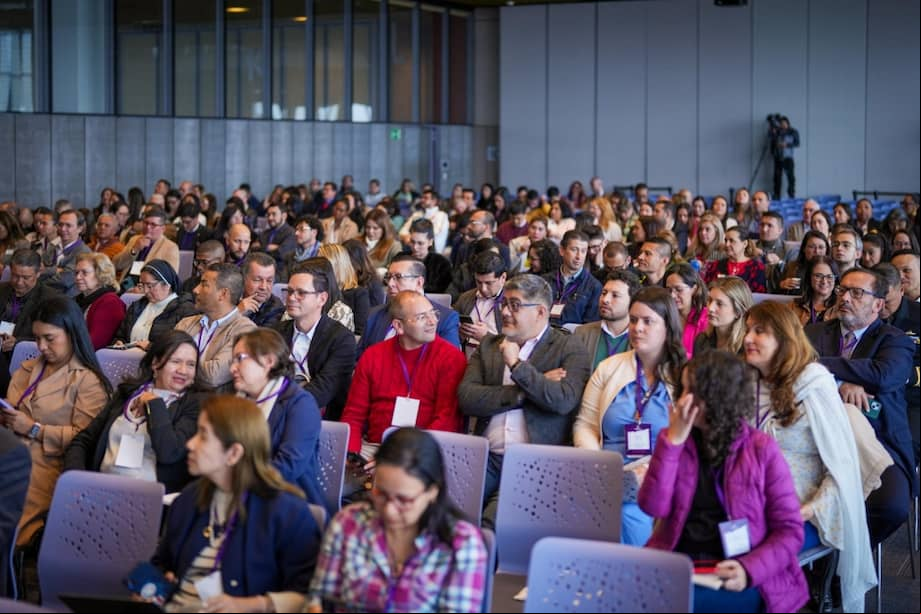 El Ministerio de Educación firmó el Acuerdo 01 de 2025 del Consejo Nacional de Educación Superior (CESU), que actualiza el Modelo de Acreditación en Alta Calidad.