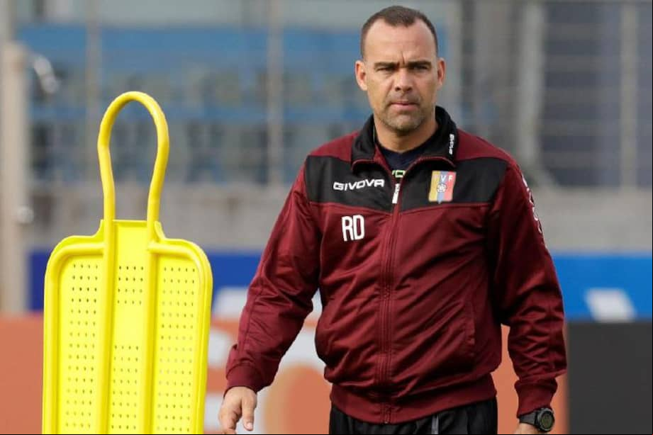 Rafael Dudamel, el arquitecto del logro más importante en la historia del fútbol venezolano: el subcampeonato mundial en 2017. EFE