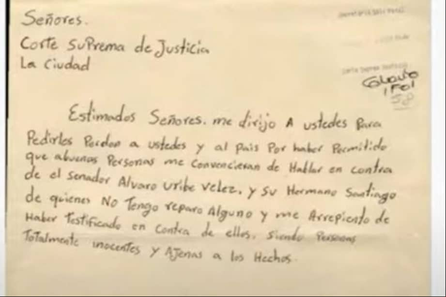 Carta de retractación de Juan Guillermo Monsalve, con nota aclaratoria de haber escrito la misiva bajo presión.