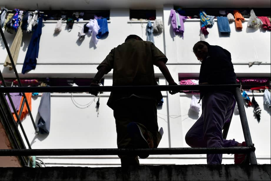 Entre 2020 y 2025, más de 25.000 personas salieron de la cárcel en Bogotá, pero con corte de 2024 solo fueron atendidas 800 personas en el proyecto Casa Libertad.