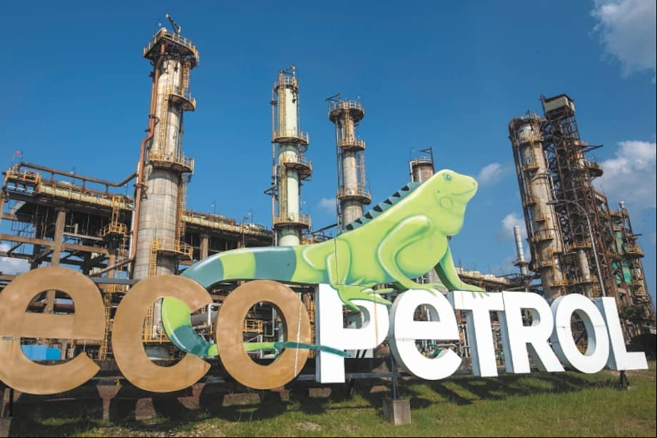 Los contratos de ventas en firme se celebran generalmente con empresas distribuidoras, generadoras de energía o industrias.