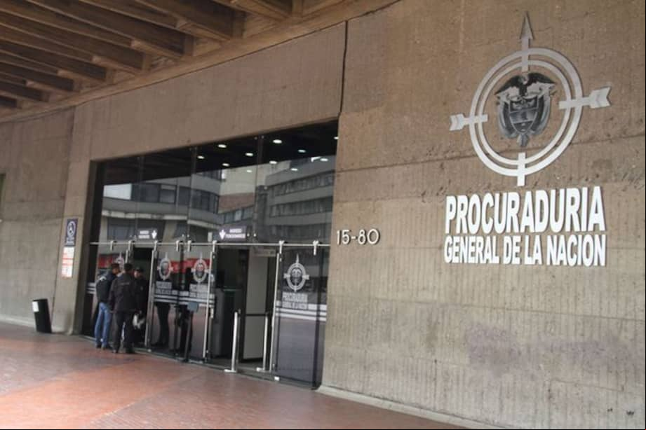 Por irregularidades en contrato, la Procuraduría investiga contrato entre la Agencia Nacional de Tierras y el Sistema de Medios Públicos (RTVC) .